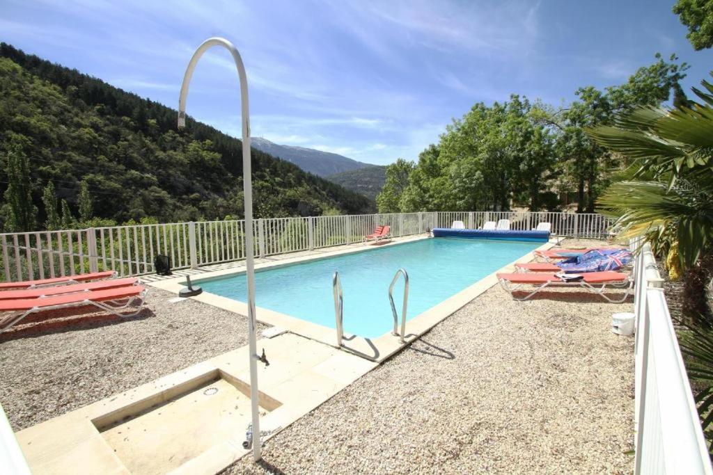 Les Chambres D'Hotes Du Mas Face Au Ventoux Plaisians Extérieur photo